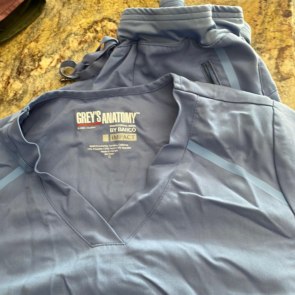 greys anatomy set top a pants s
